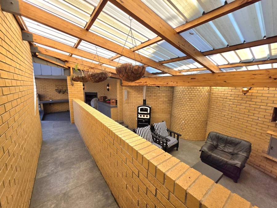 4 Bedroom Property for Sale in Panorama Free State